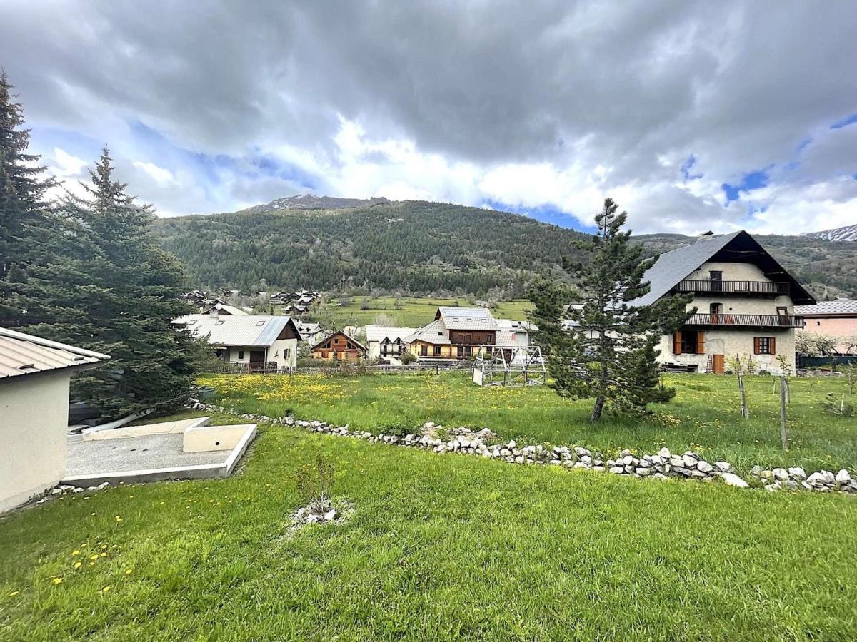 Appartement 3 Pieces, 6 Couchages A La Salle-Les-Alpes, Proche Pistes, Balcon Et Terrasse - Fr-1-330F-41 Serre Chevalier Exterior foto